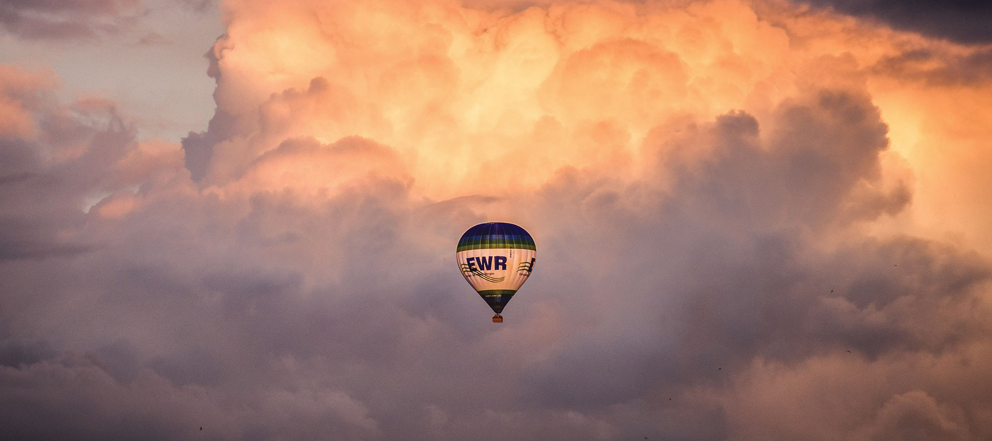 Flying Balloon